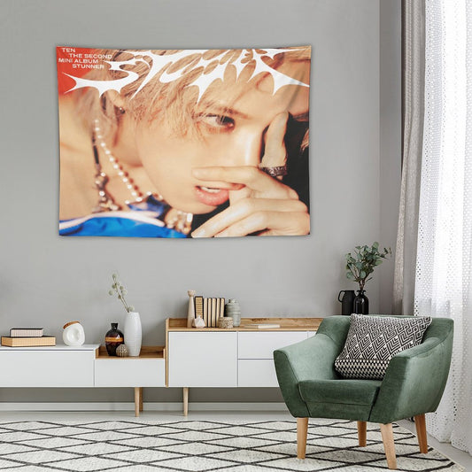 STUNNER Tapestry