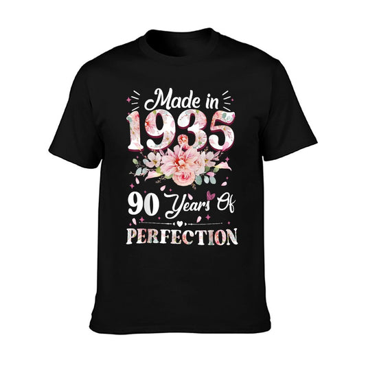 90 Year Old Made In 1935 Floral 90th Birthday Gifts Women T-Shirt
