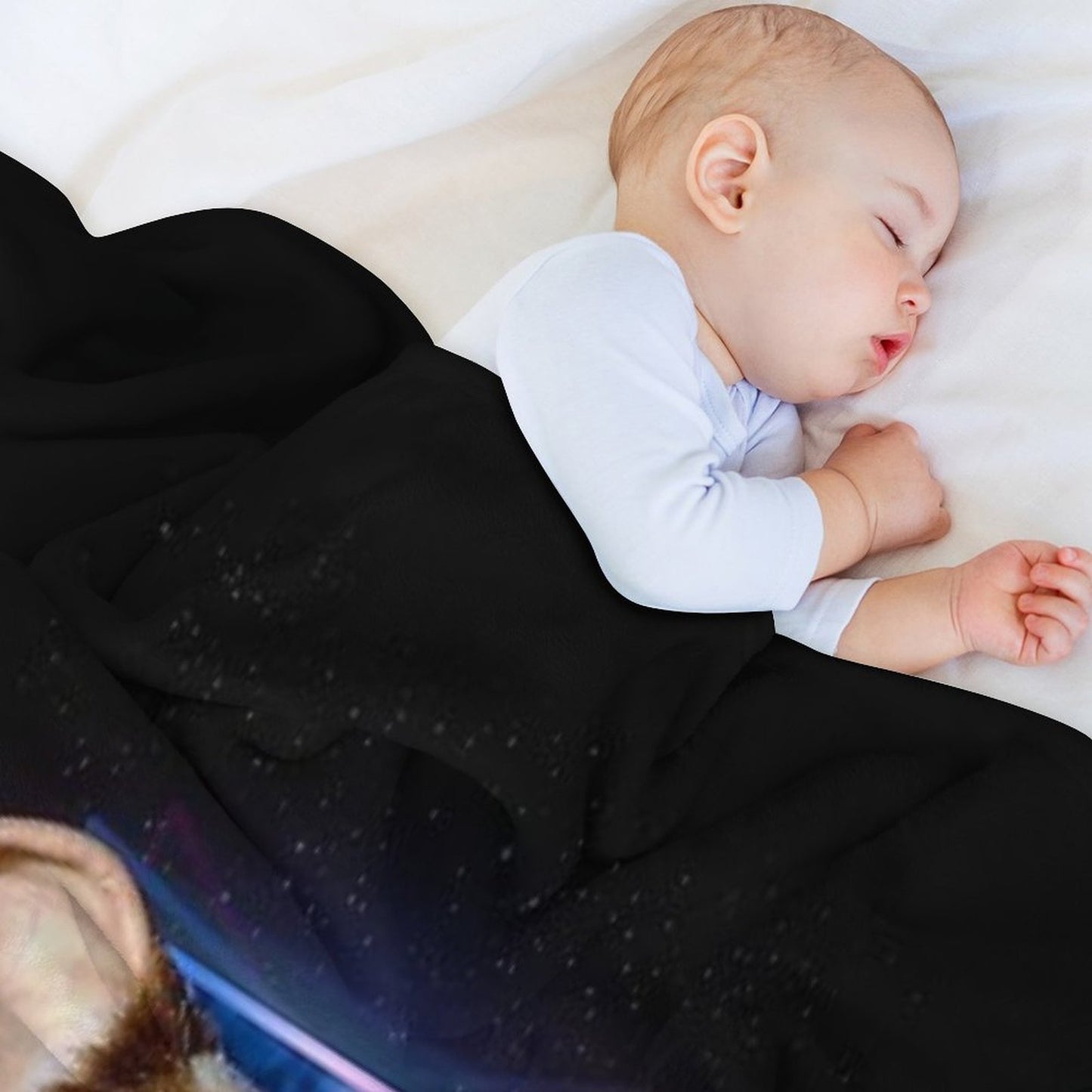 Gremlins Gizmo Retro 80s Neon Landscape Throw Blanket