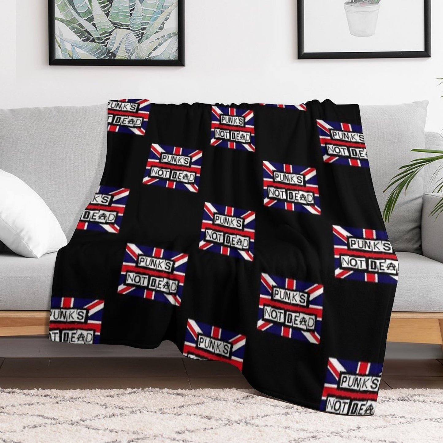 Union Jack. Punks Not Dead Throw Blanket