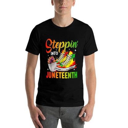 Juneteenths Women Stepping Into Juneteenth Black Girls  Oversized Silhouette T-Shirt