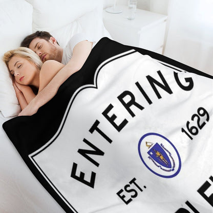 Entering Marblehead - Commonwealth of Massachusetts Road Sign Throw Blanket