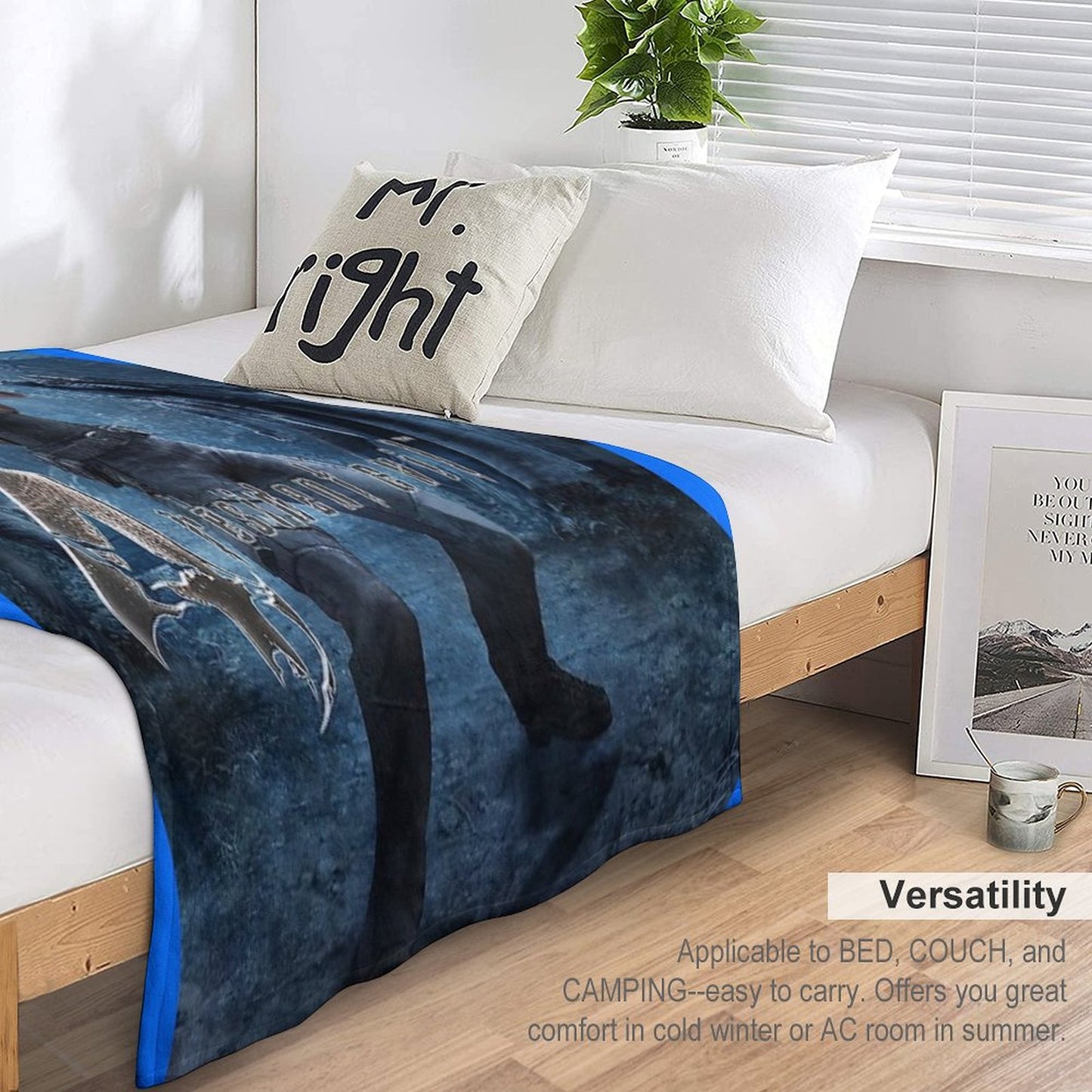 Resident Evil 4 Leon Throw Blanket