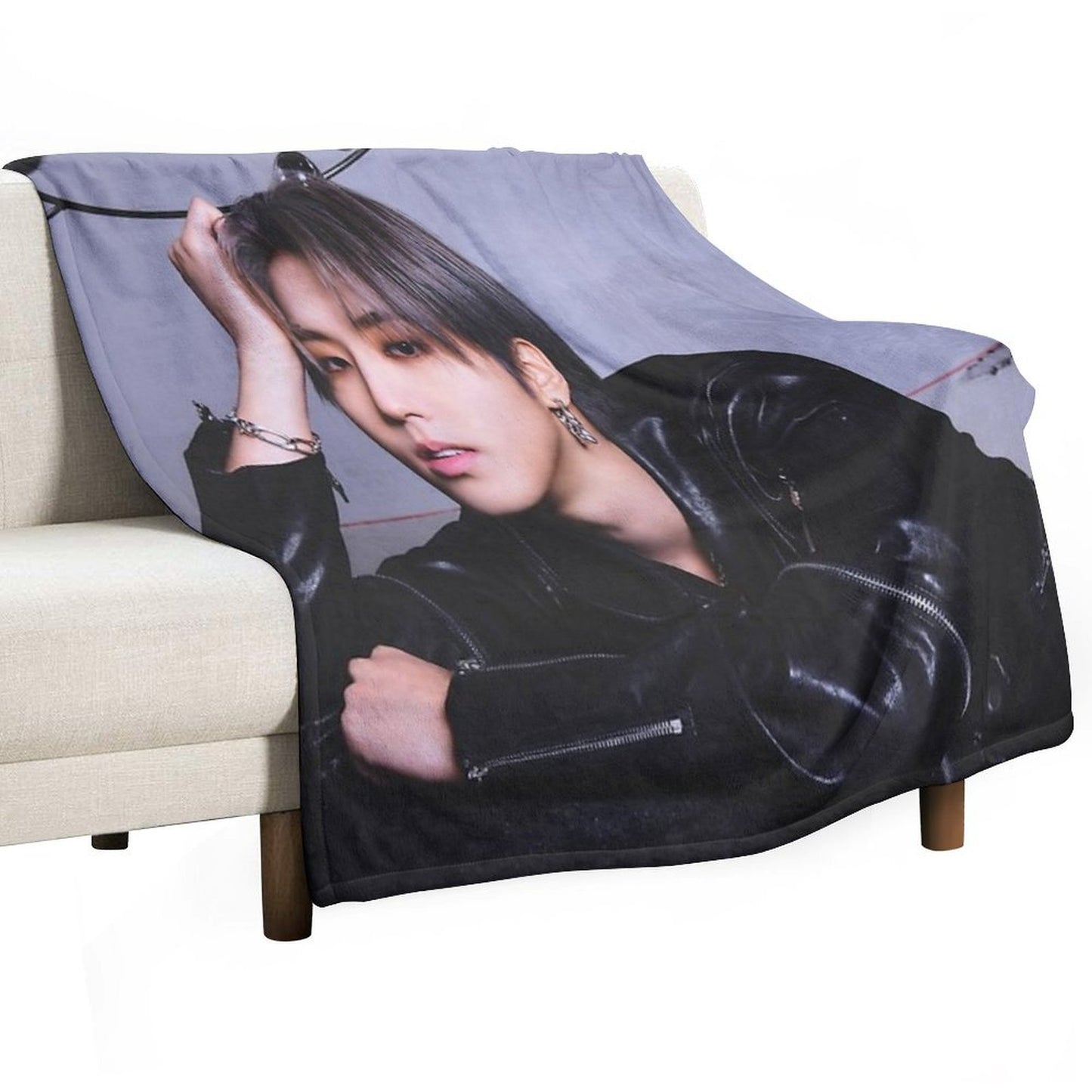 STRAY KIDS HAN Throw Blanket