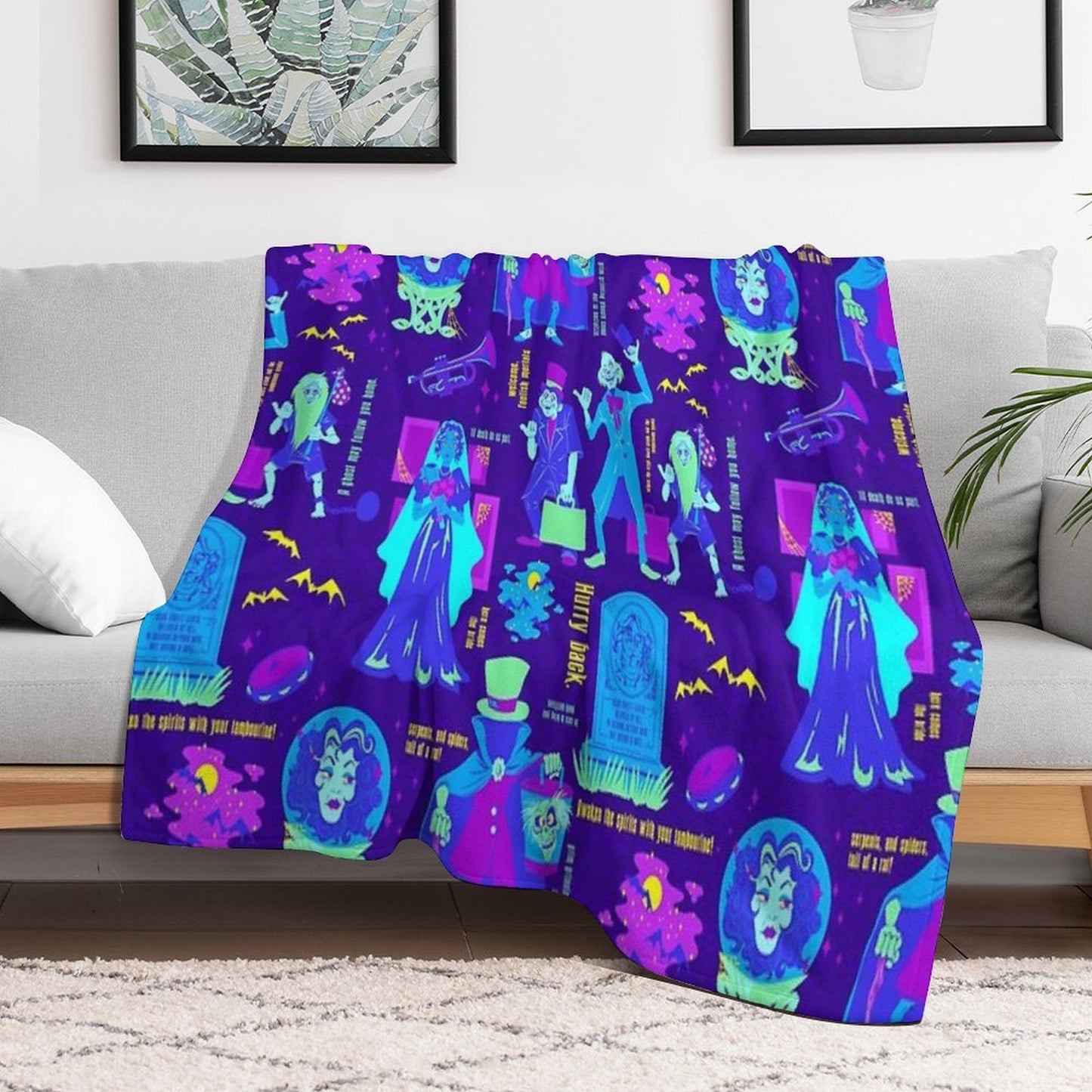 Happy Haunts. Throw Blanket
