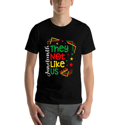 Funny Juneteenth 1865 They Dont Like Us, Vintage Juneteenth  Versatile T-Shirt