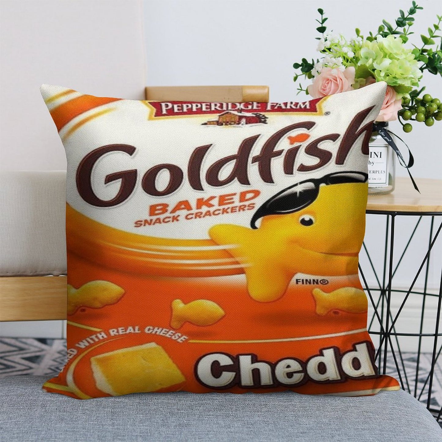 Goldfish Linen Throw Pillow Cover