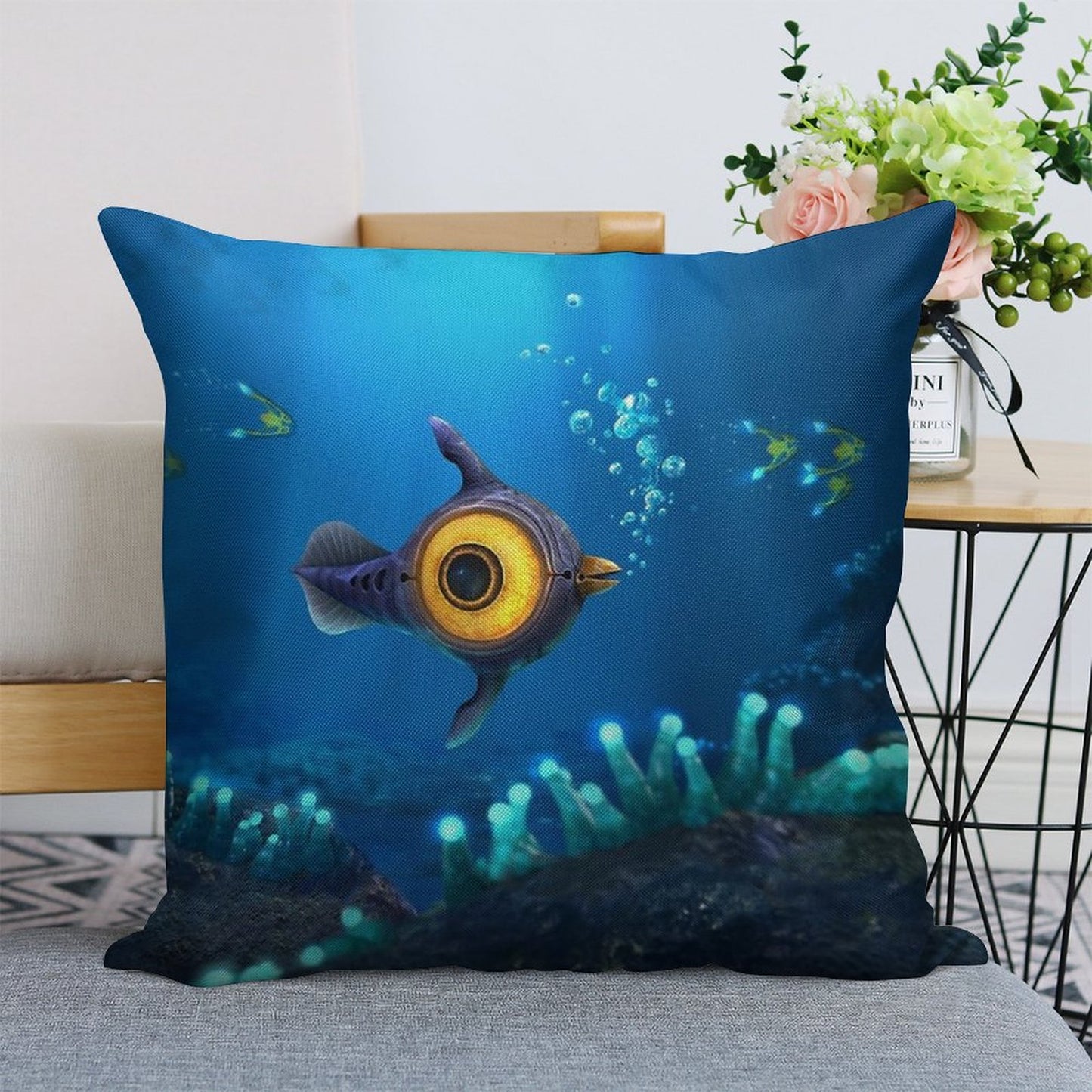 Peeper Linen Throw Pillow Cover
