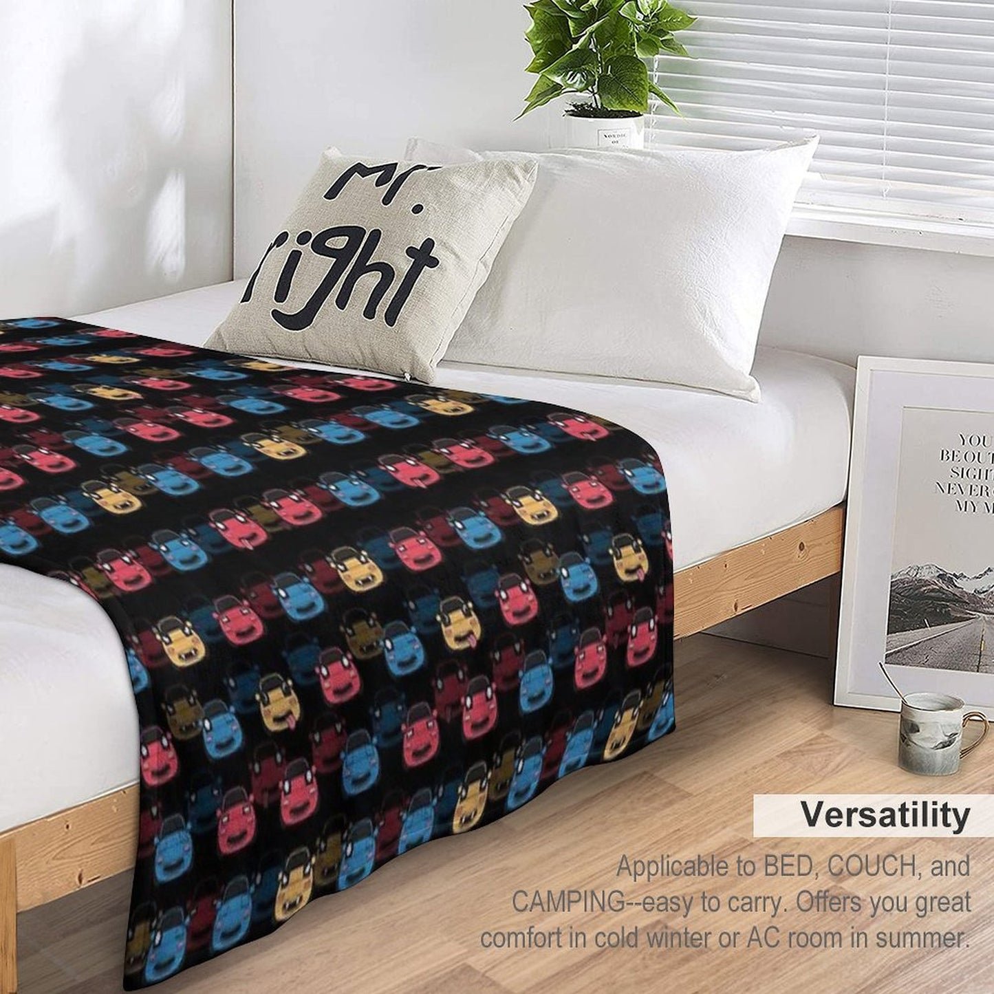 MIATA PATTERN BLACK Throw Blanket