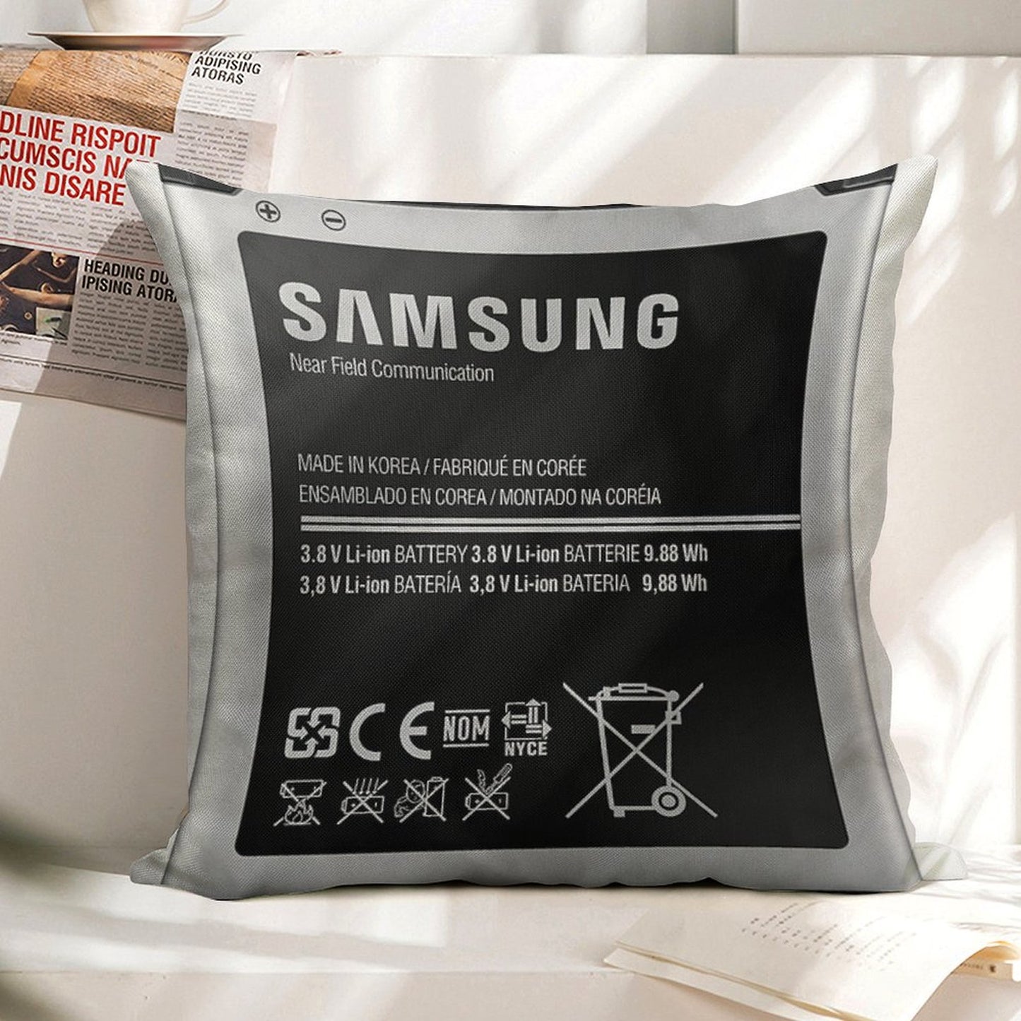 PHONE BATTERY PILLOW Linen Throw Pillow Cover
