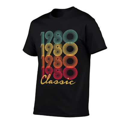 1980 40th Birthday Gift Vintage Retro Men Women 40 Years Old  Tagless Design T-Shirt