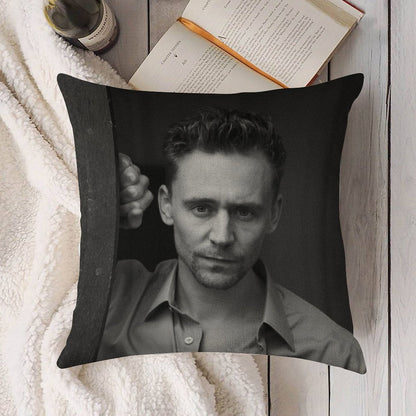 Tom Hiddleston Linen Throw Pillow Cover
