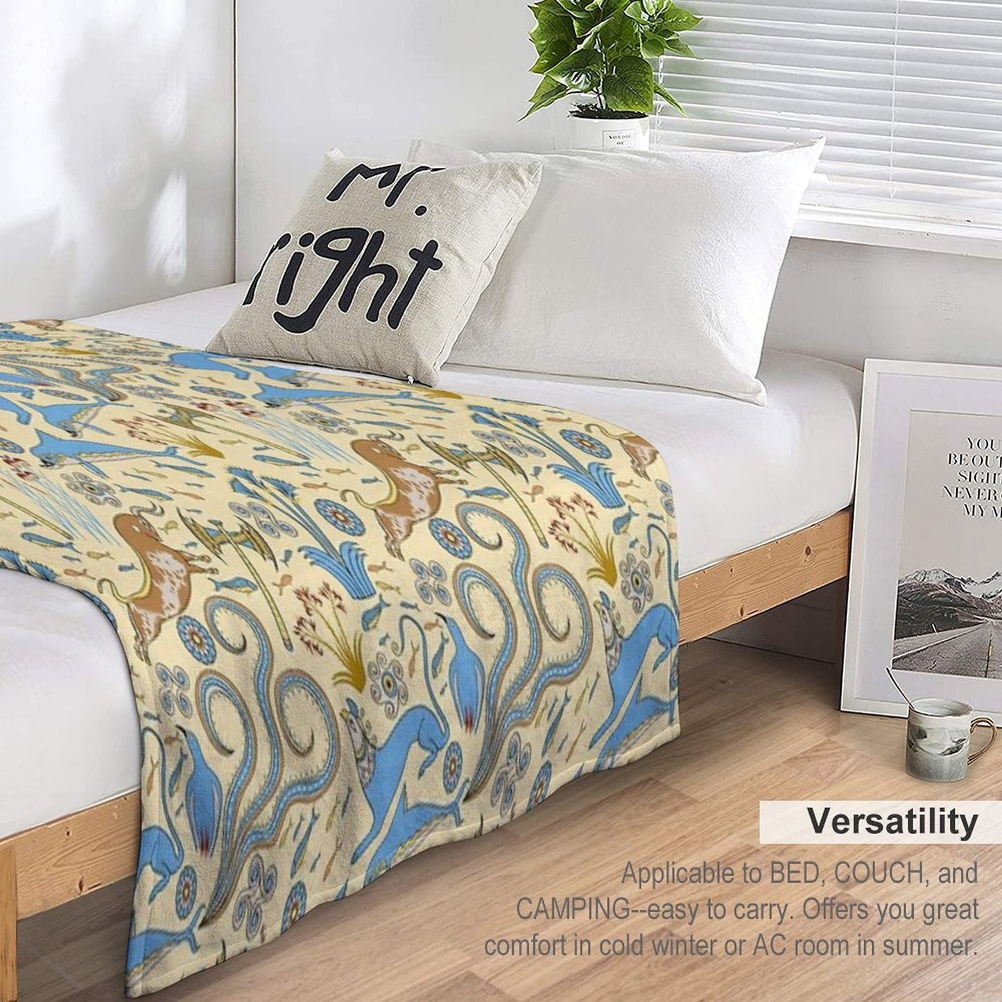 Minoan Fresco Motifs Pattern Throw Blanket