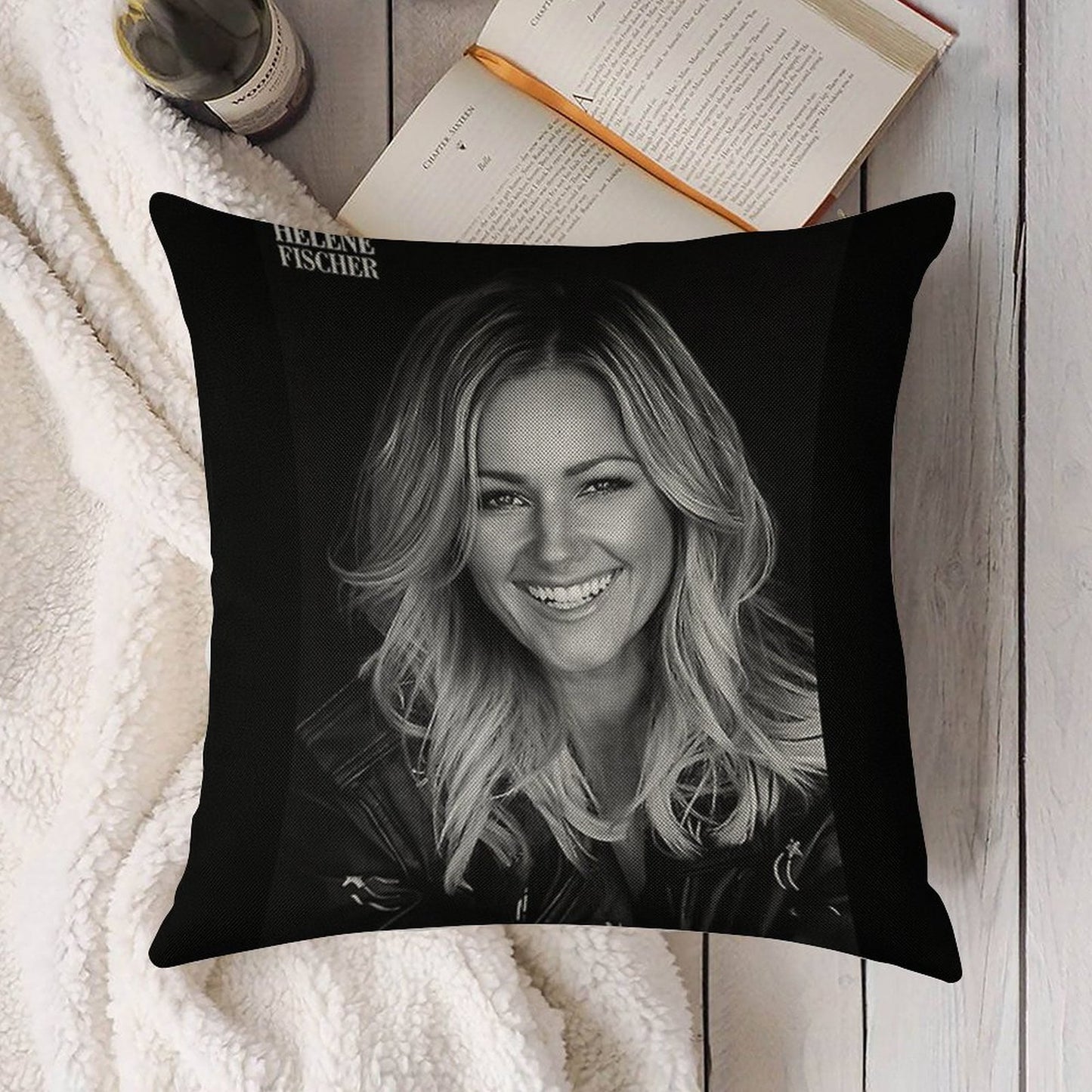 Helene Fischer Linen Throw Pillow Cover