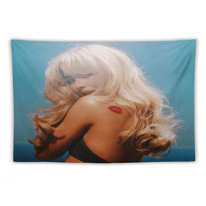 Short N’ Sweet (Deluxe) Tapestry