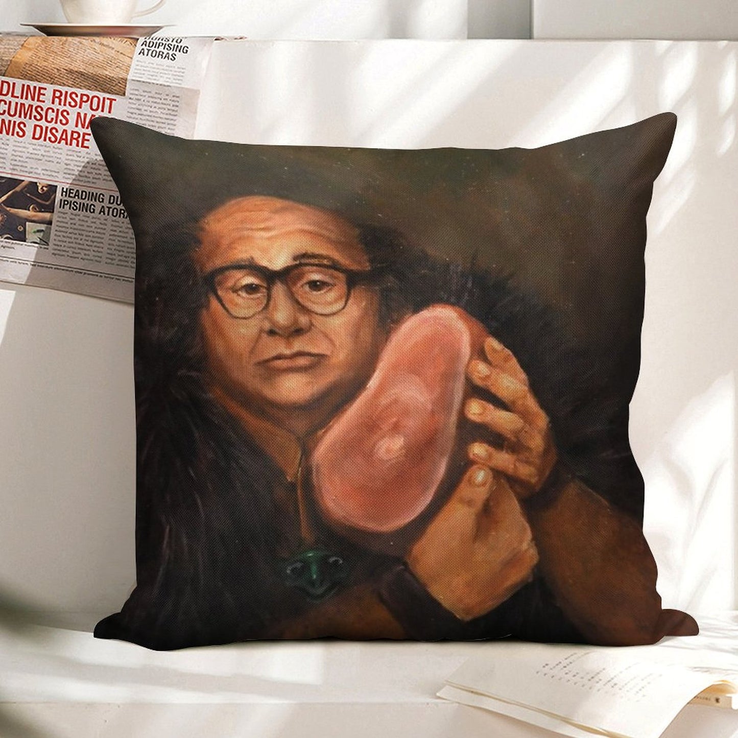 Danny Devito And His Beloved Ham Linen Throw Pillow Cover