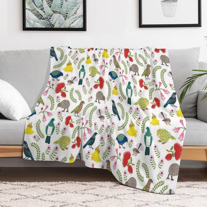 New Zealand Birds And Flowers Throw Blanket