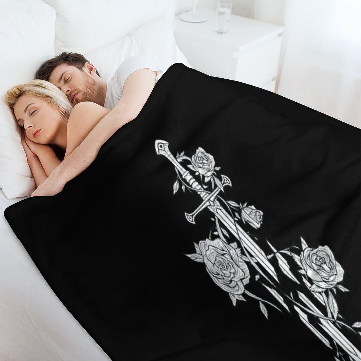 Roses of The Broken Sword Throw Blanket