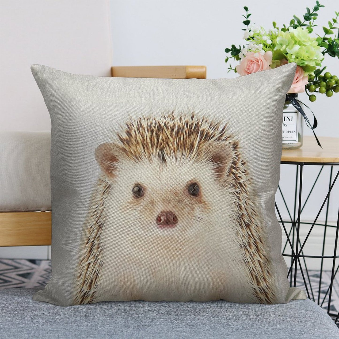 Hedgehog - Colorful Linen Throw Pillow Cover