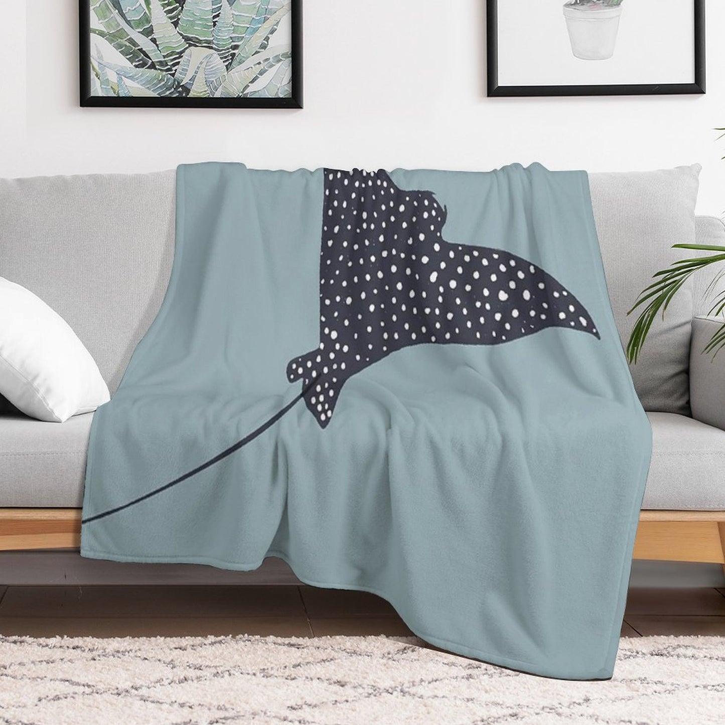 Stingray Fish Illustration Throw Blanket