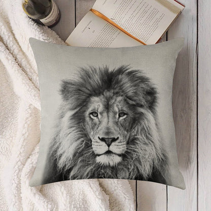 Lion Linen Throw Pillow Cover