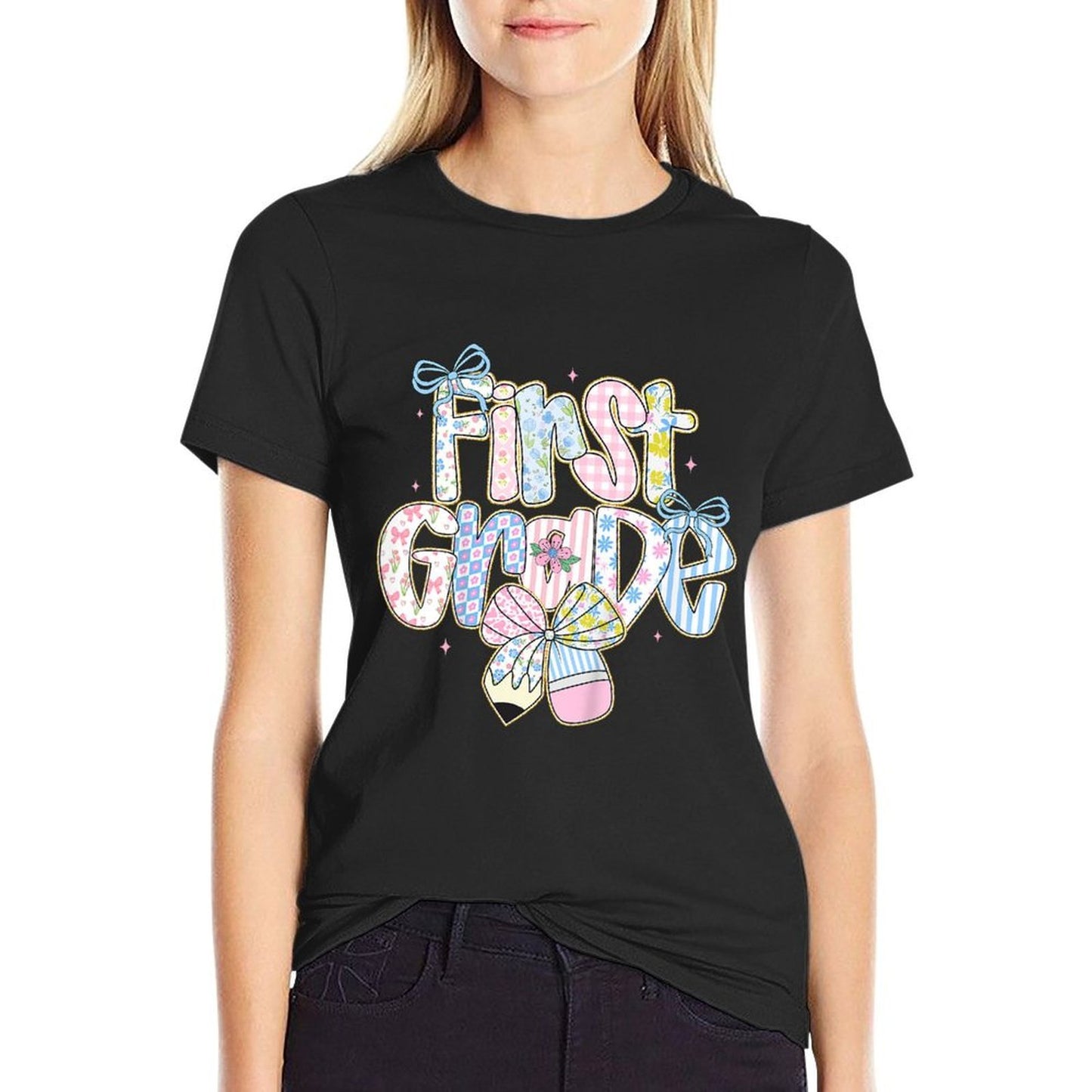 Cute Preppy First Day Of School Floral First Grade For Girls  Versatile T-Shirt