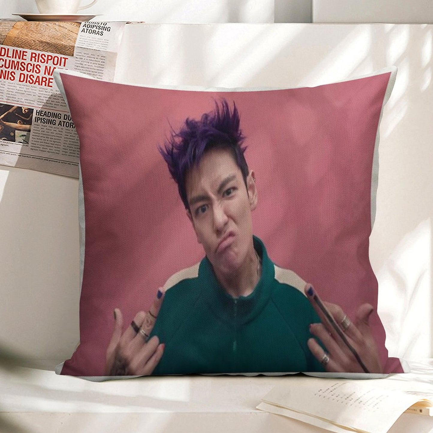Squid Game Thanos Linen Throw Pillow Cover