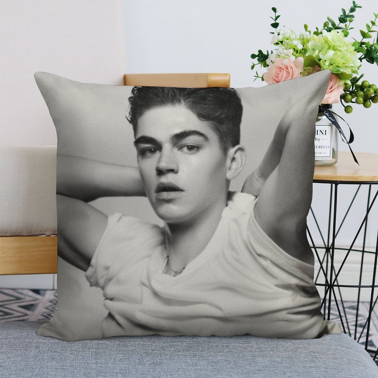 Hero Fiennes Tiffin Hardin Scott Linen Throw Pillow Cover