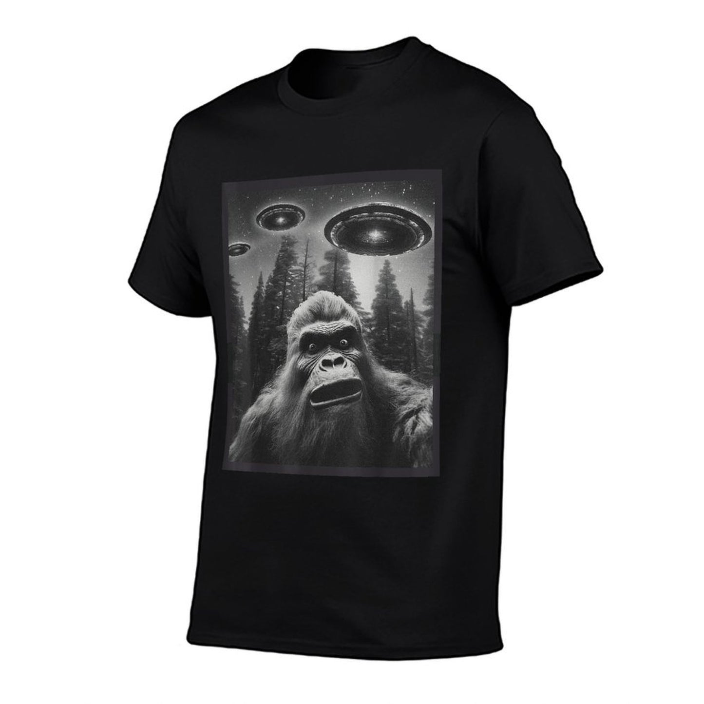 CAT Funny Graphic For Men Women Bigfoot Sasquatch Alien UFO  Fade-proof Color T-Shirt