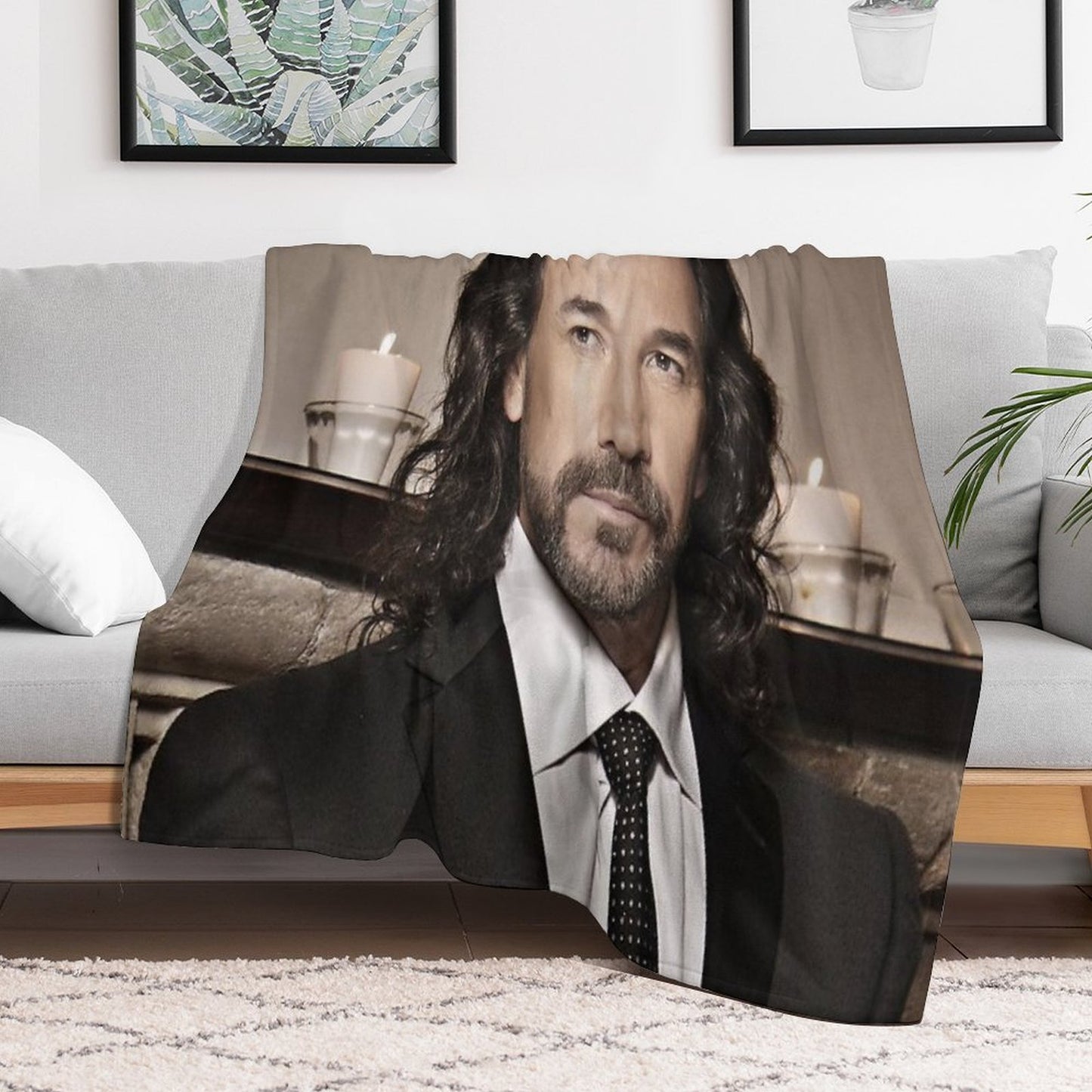 Empatlis Marco Continua American Tour 2019 Throw Blanket