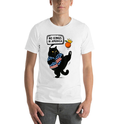 No King Lives Here No Kings in America Since 1776 Comfortable T-Shirt