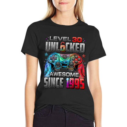 Level 30 Unlocked Awesome Since 1995 30th Birthday Gaming T-Shirt
