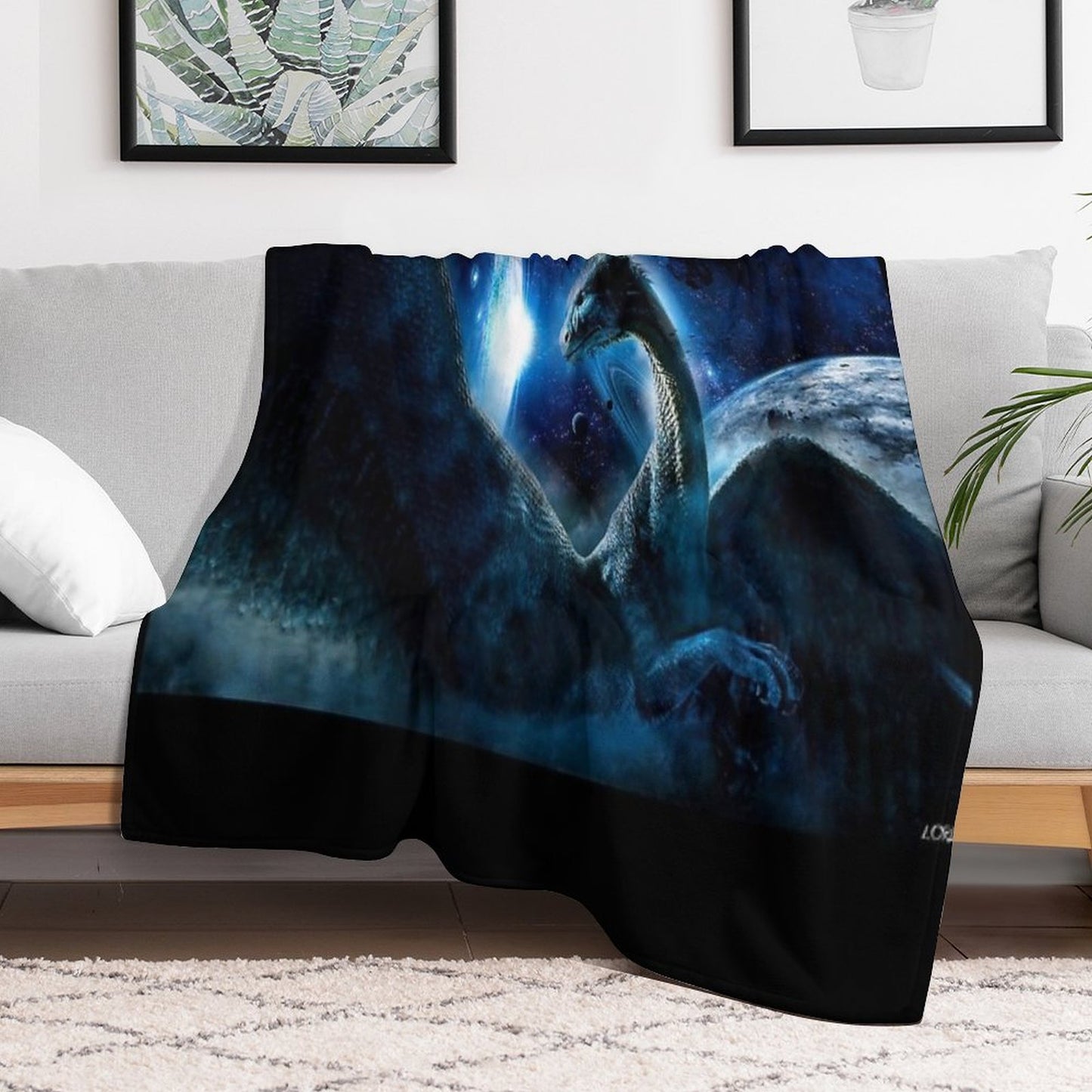 Saphira Throw Blanket