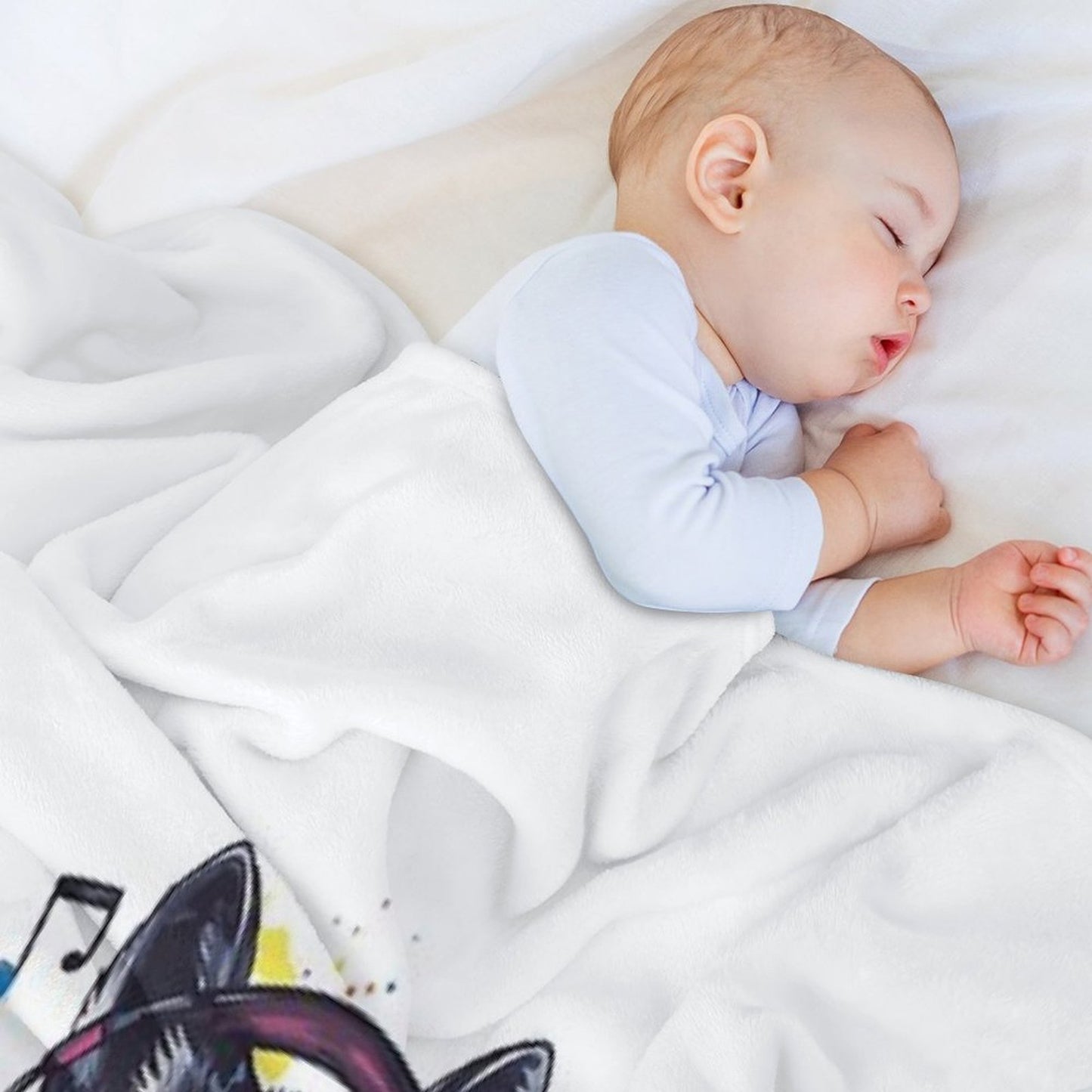 Wolf with Headphones - Cool Music Lover Design Throw Blanket