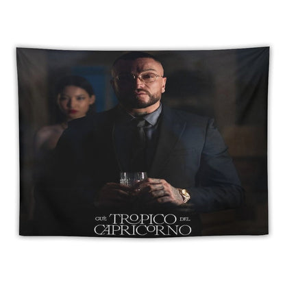 Tropico Del Capricorno Tapestry