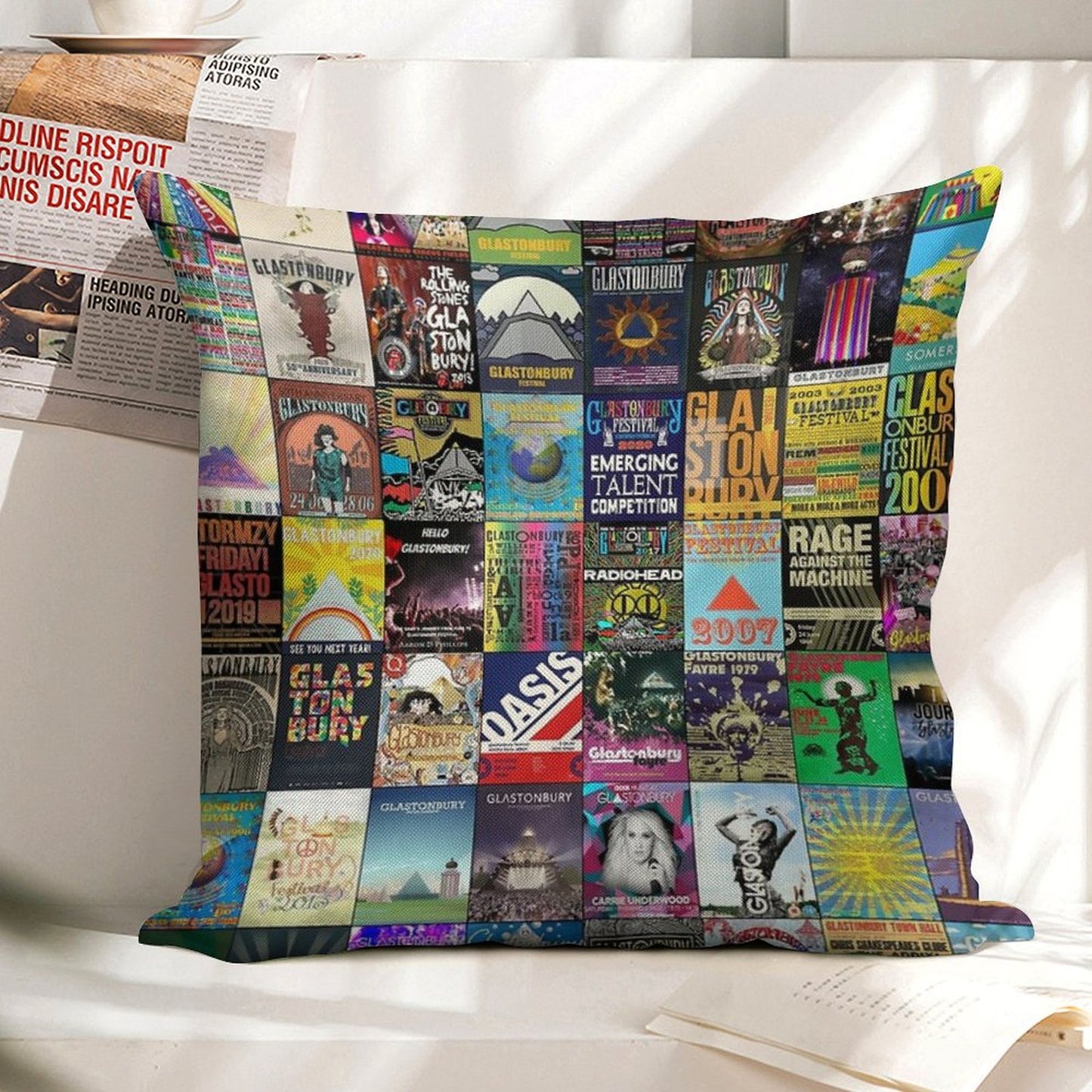 Glastonbury Festival Linen Throw Pillow Cover