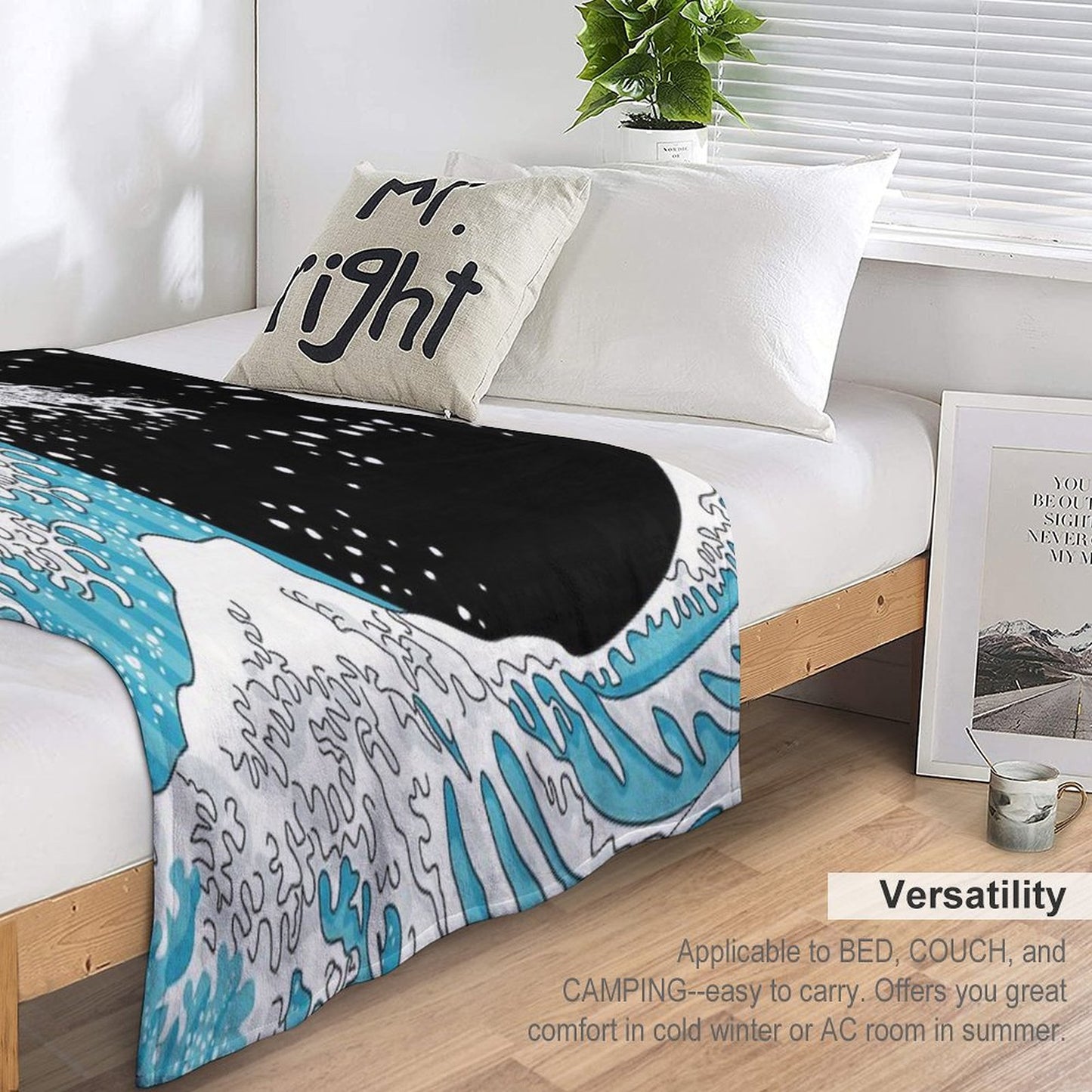 Kanagawa Wave Throw Blanket