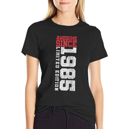 Womens Awesome Since 1985 Vintage 40th Birthday Gifts 40 Years Old  Versatile T-Shirt