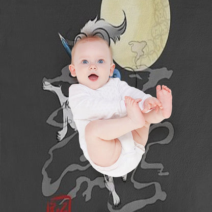 The Great Grey Wolf - Sifkami Throw Blanket