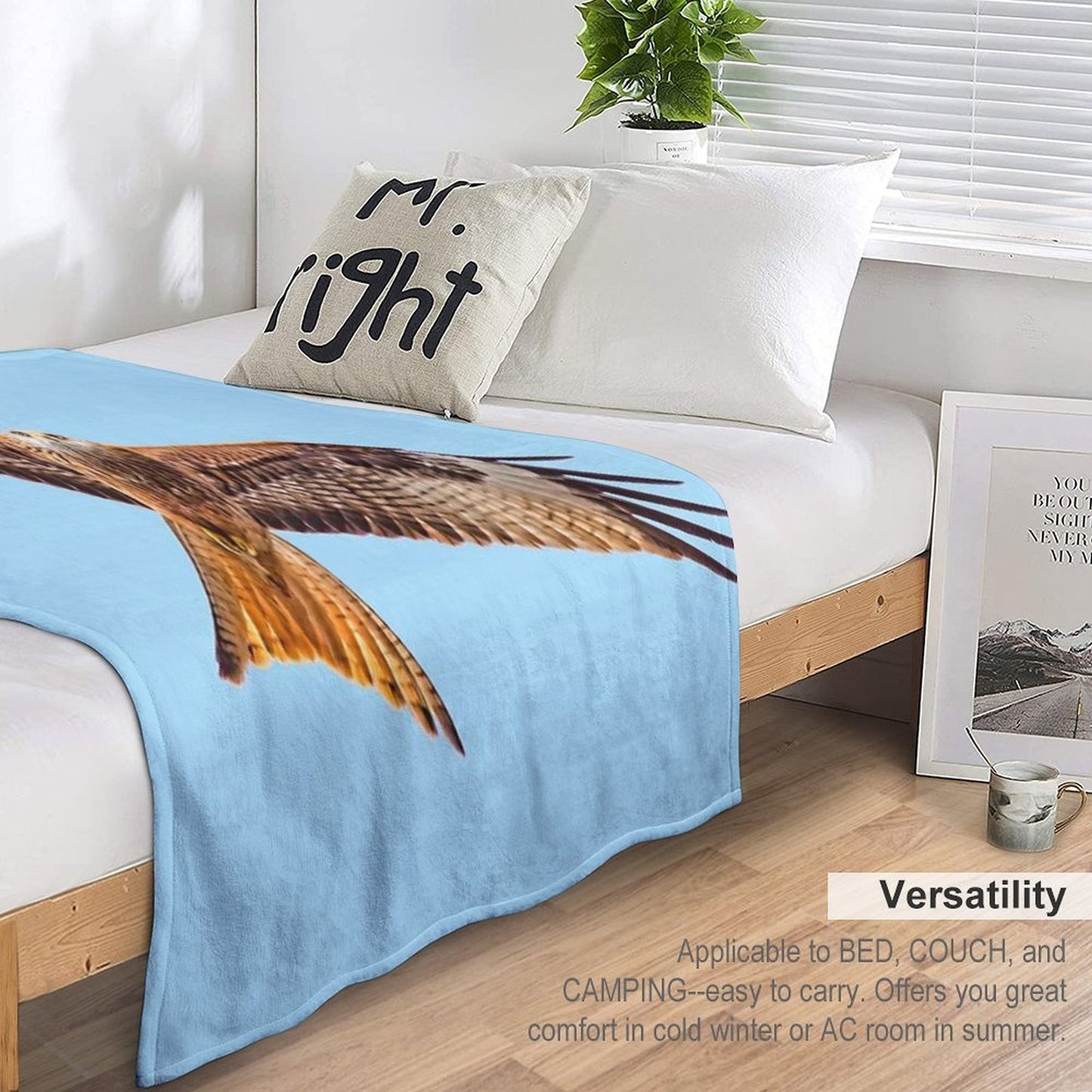 Red Kite (Milvus Milvus) Throw Blanket