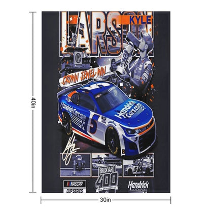 Kyle Larson Throw Blanket