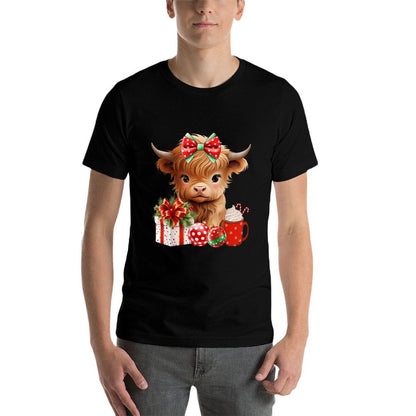 Cute Baby Highland Cow Merry Christmas Farmer Cow Xmas  Heathered Texture T-Shirt