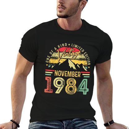 Vintage November 1984 40th Birthday Gifts Funny Men Women  Trendy Pattern T-Shirt