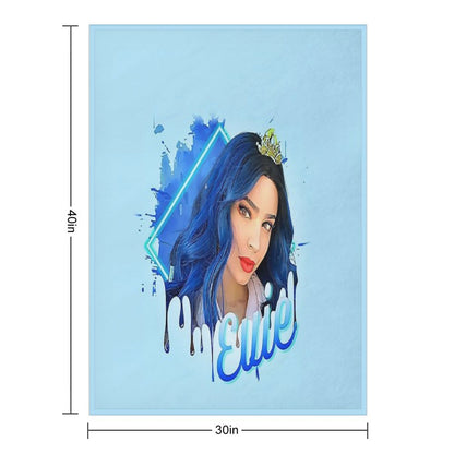 Evie Queen - Descendants 3 Throw Blanket