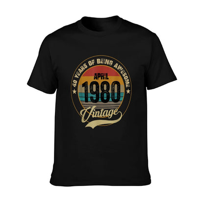 Awesome Since 1980 40th Birthday Gift Vintage Men Women  Versatile T-Shirt