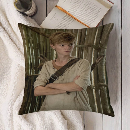 The Maze Runner - Newt Linen Throw Pillow Cover