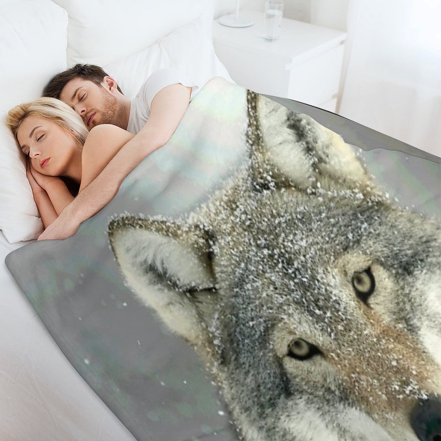GREY WOLF Throw Blanket