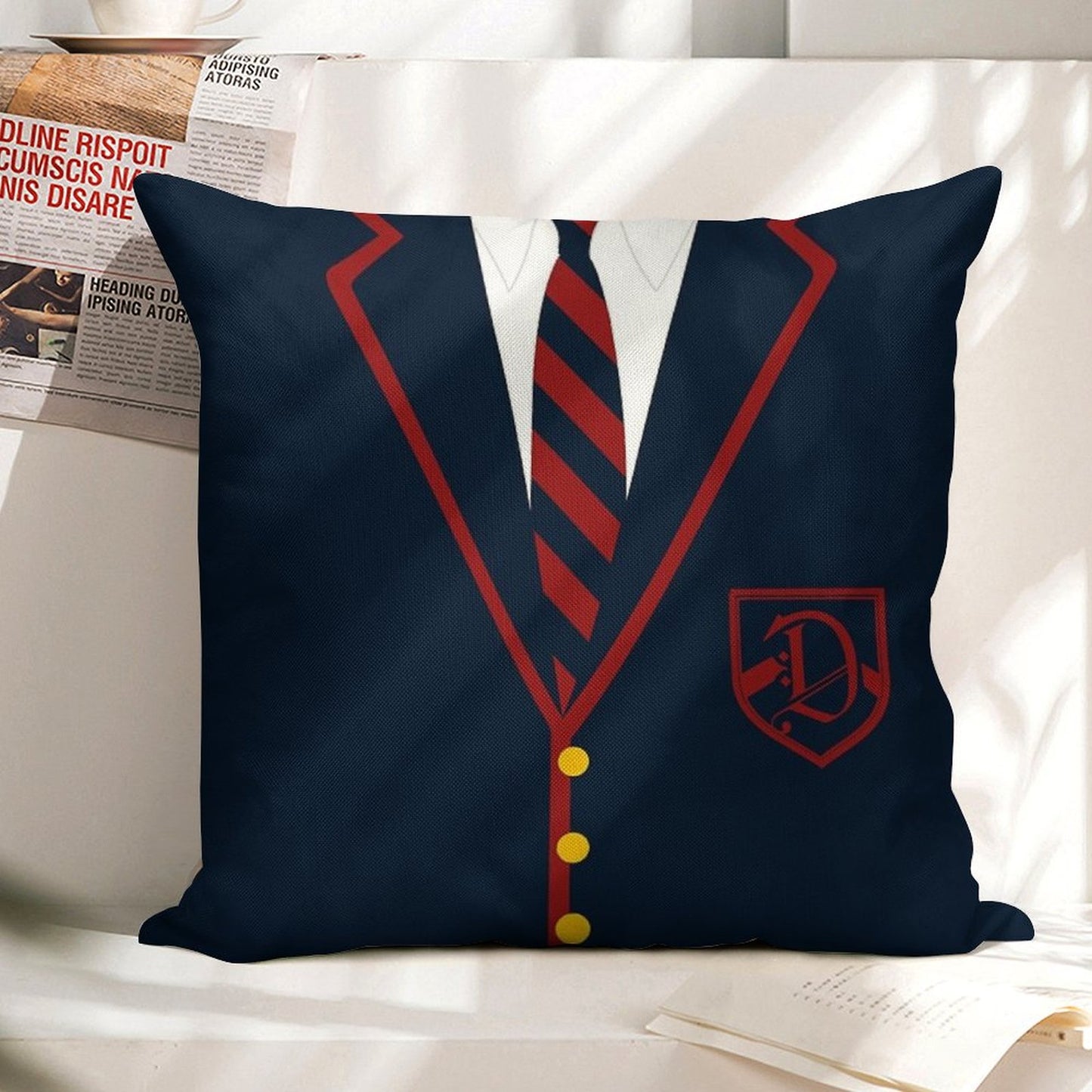 Dalton Academy's The Warblers Linen Throw Pillow Cover