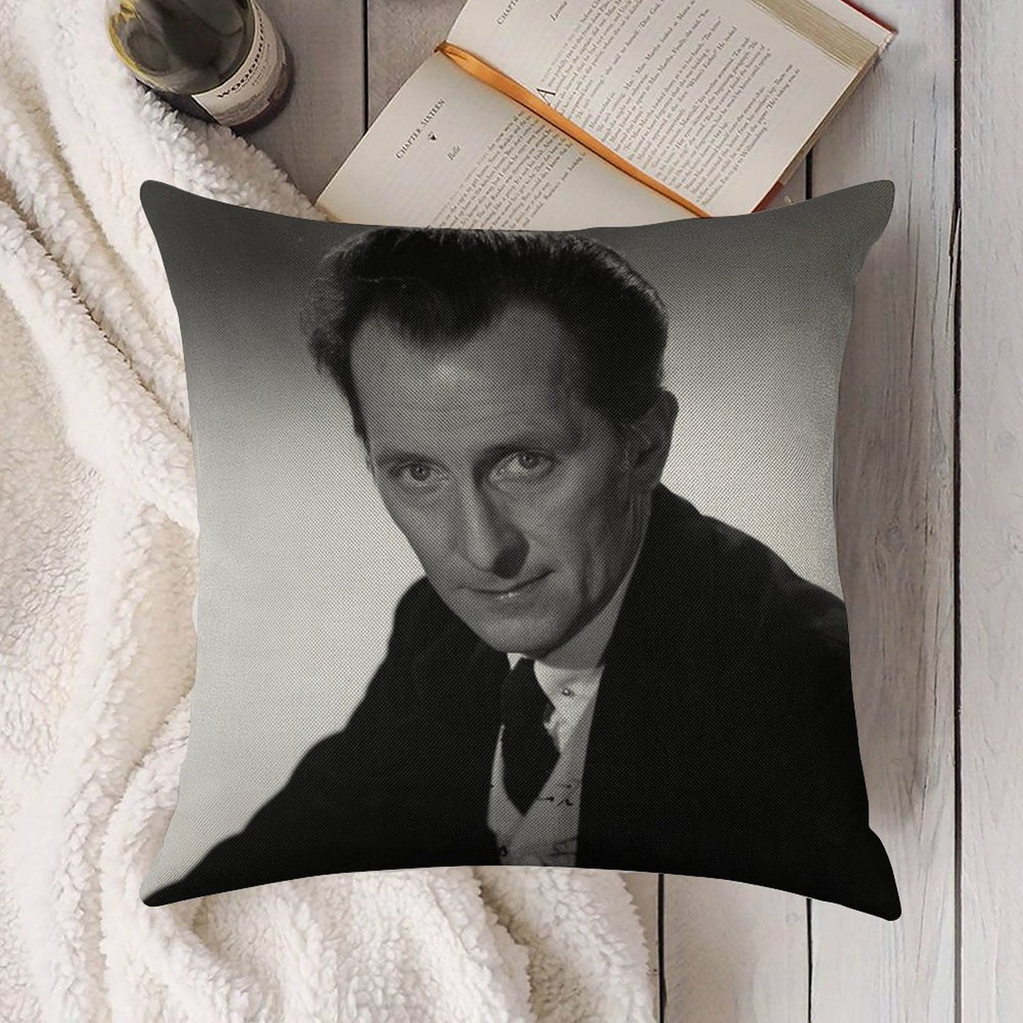 The  Peter Cushing Cushion Linen Throw Pillow Cover