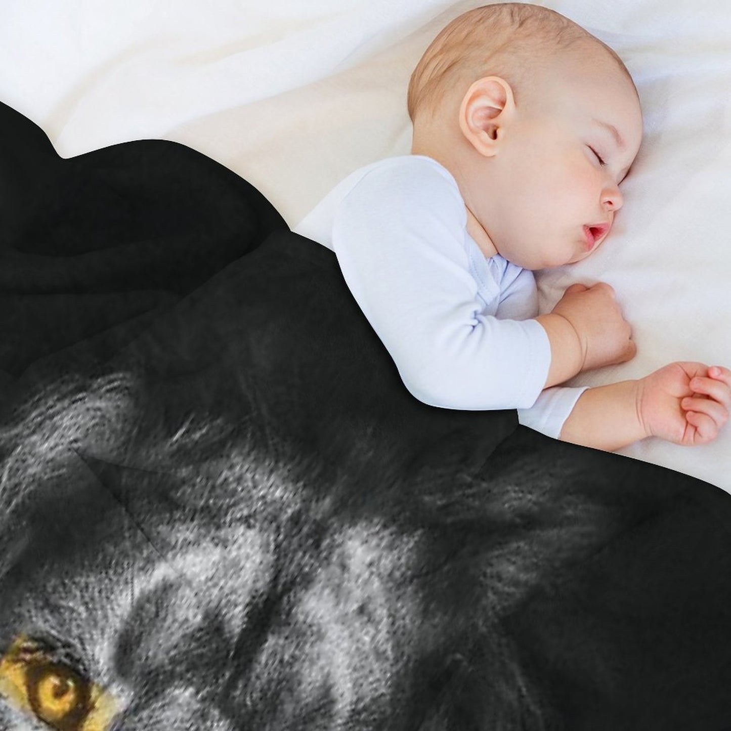 Galatasaray Aslan Throw Blanket